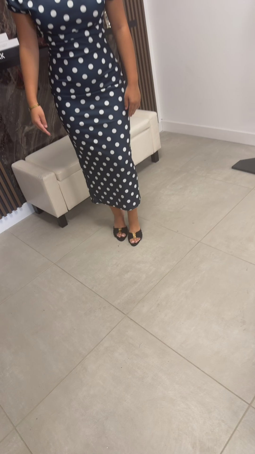 Robe petit pois